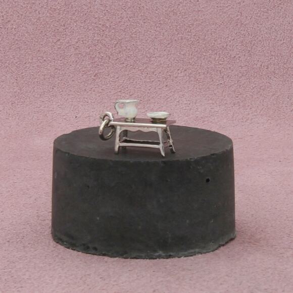 sterling silver vintage 3d enamel pitcher on table charm pendant - Picture 1 of 3